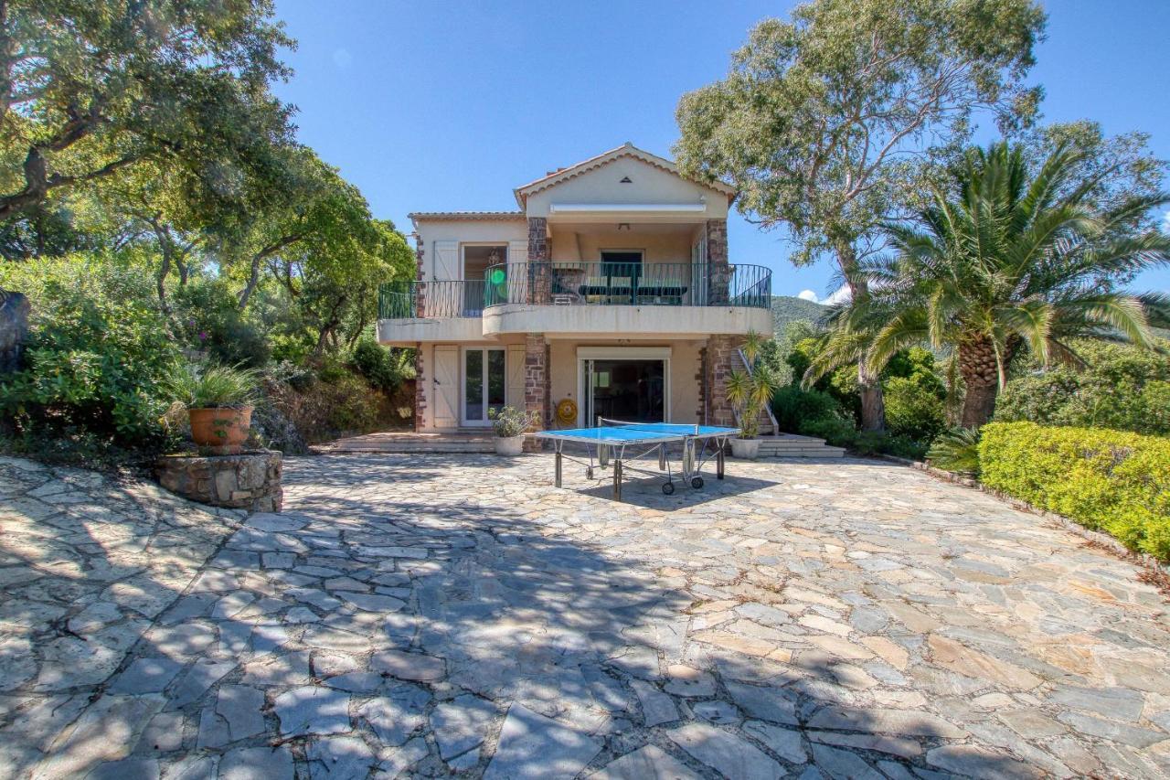 Villa Cavalaire Sur Mer Екстер'єр фото