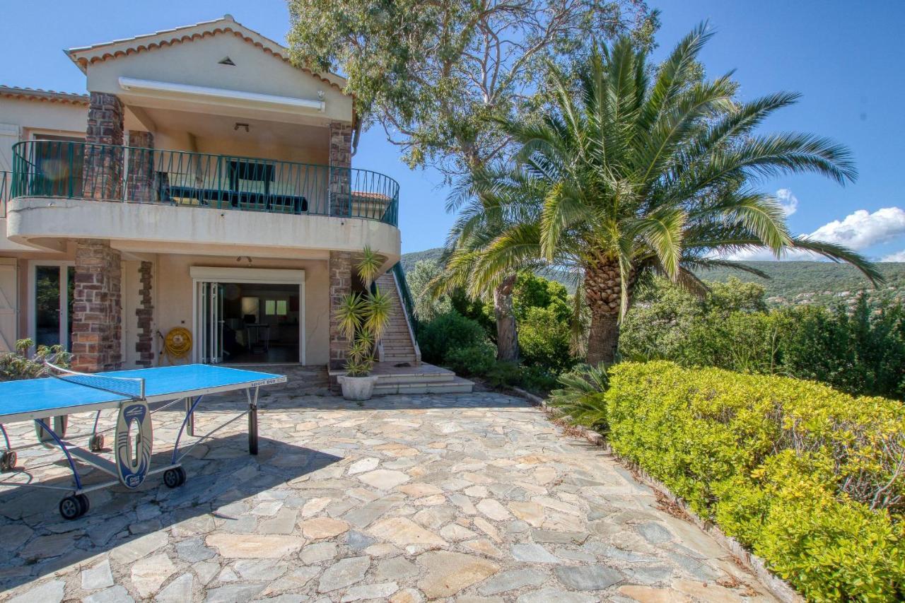 Villa Cavalaire Sur Mer Екстер'єр фото